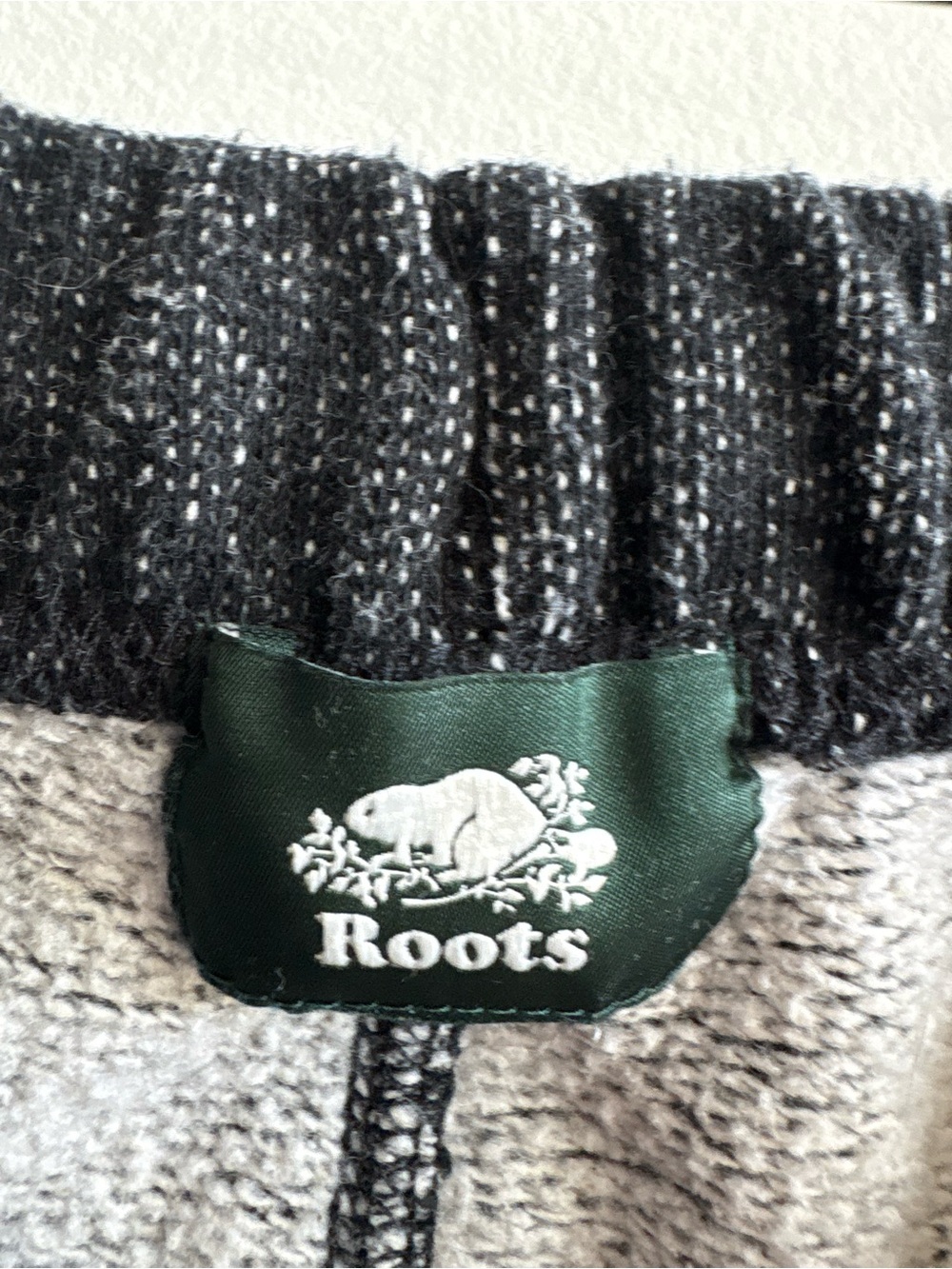 Roots Charcoal Salt & Pepper Jogger Sweatpants | Fleece Lined | Size M/L - Picture 8 of 9